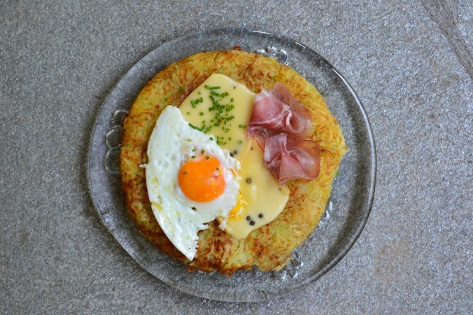 plat suisse, roesti oeuf jambon fromage, galette frie, croustillant, montagnard