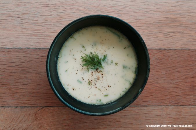 soupe, finlande, russie, Carélie, poisson, saumon, truite, crème, aneth, pommes de terres