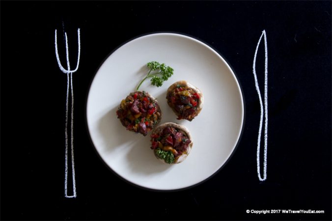 Tapas espagnol de champions farcis aux chorizo et aux herbes